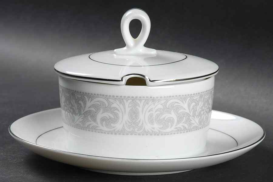 Whitney Mayonnaise with Attached Underplate & Lid by Imperial (Japan)-1