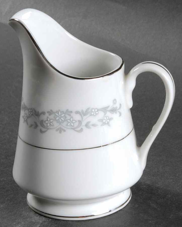 Windsor Creamer by Imperial (Japan)-1