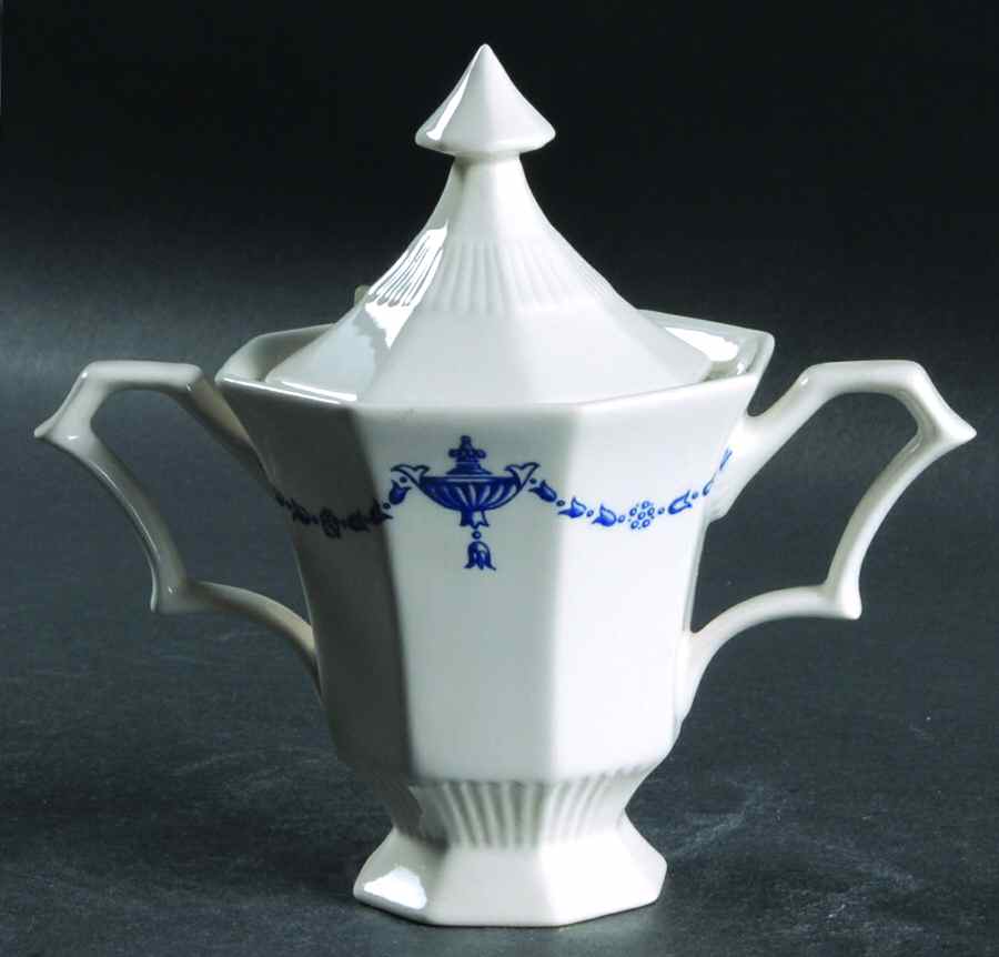 Ash Lawn Sugar Bowl & Lid by Independence-1