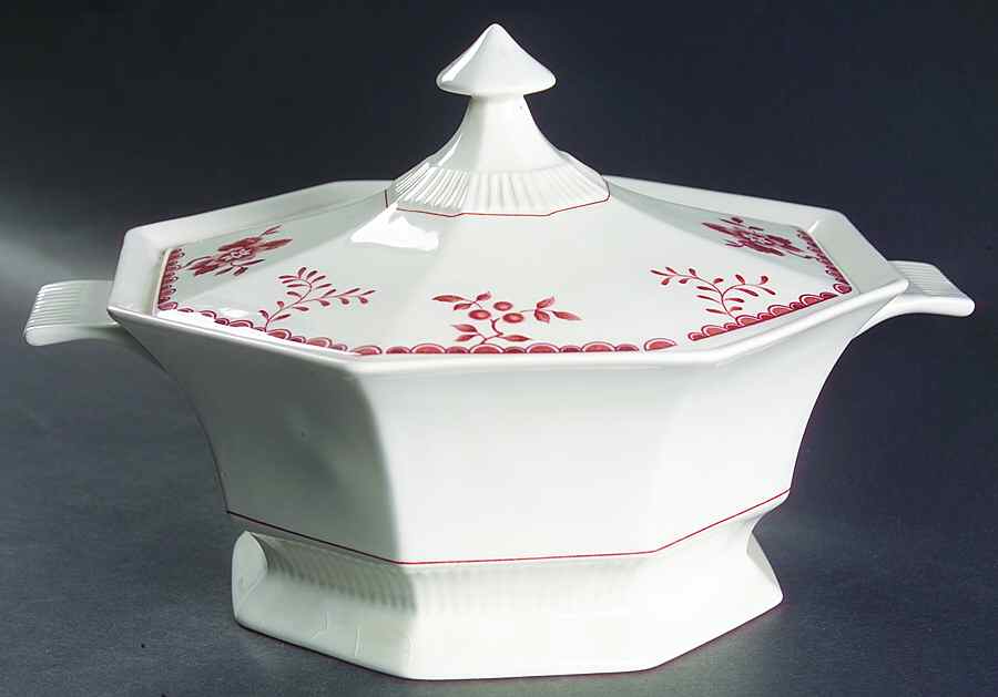 Bittersweet 2 Qt Round Covered Casserole by Independence-1