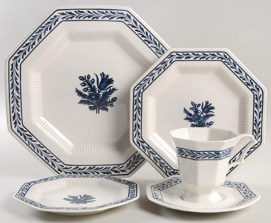 Blue Tulip 5 Piece Place Setting by Independence-1