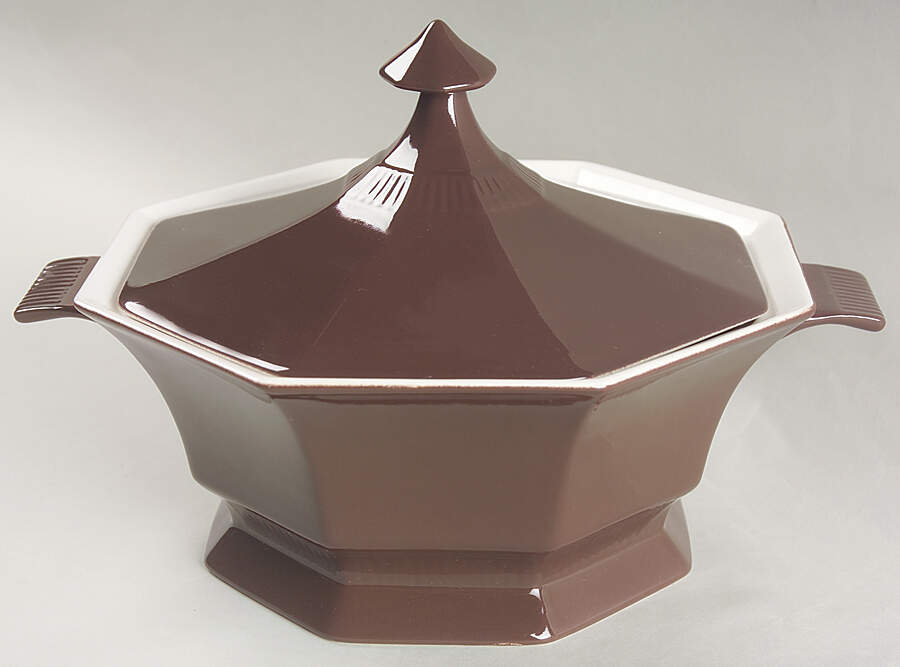 Cane Brown 1.5 Qt Round Covered Casserole by Independence-1