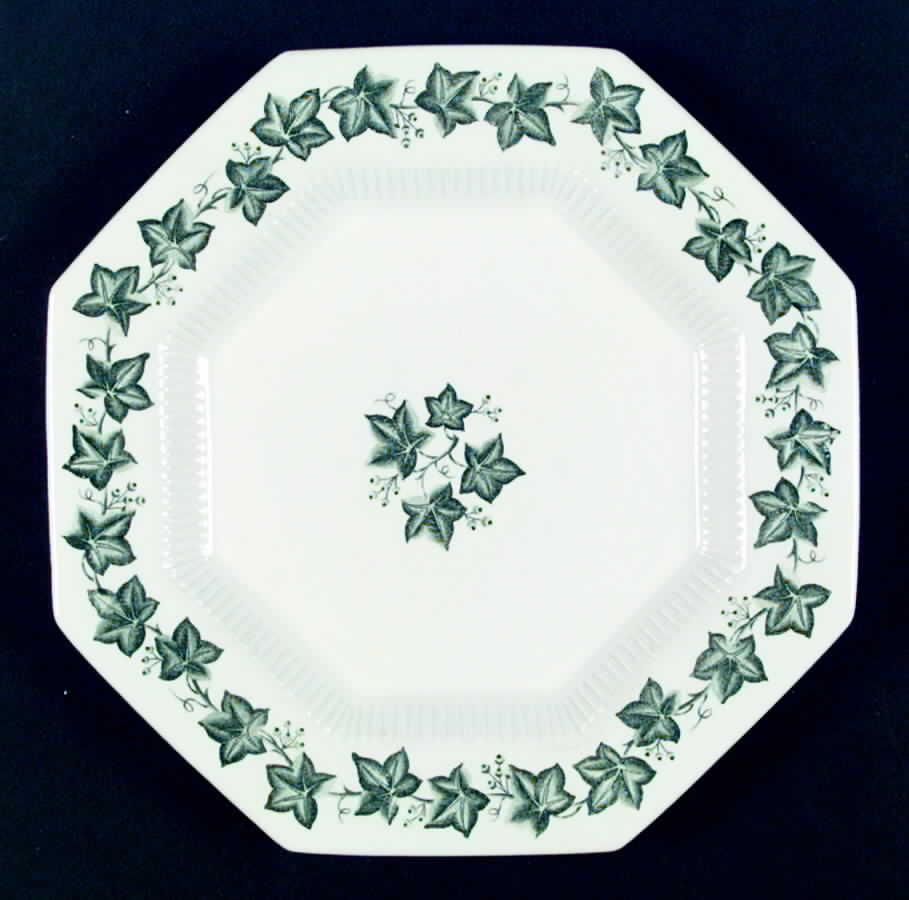 Garland Dinner Plate by Independence-1