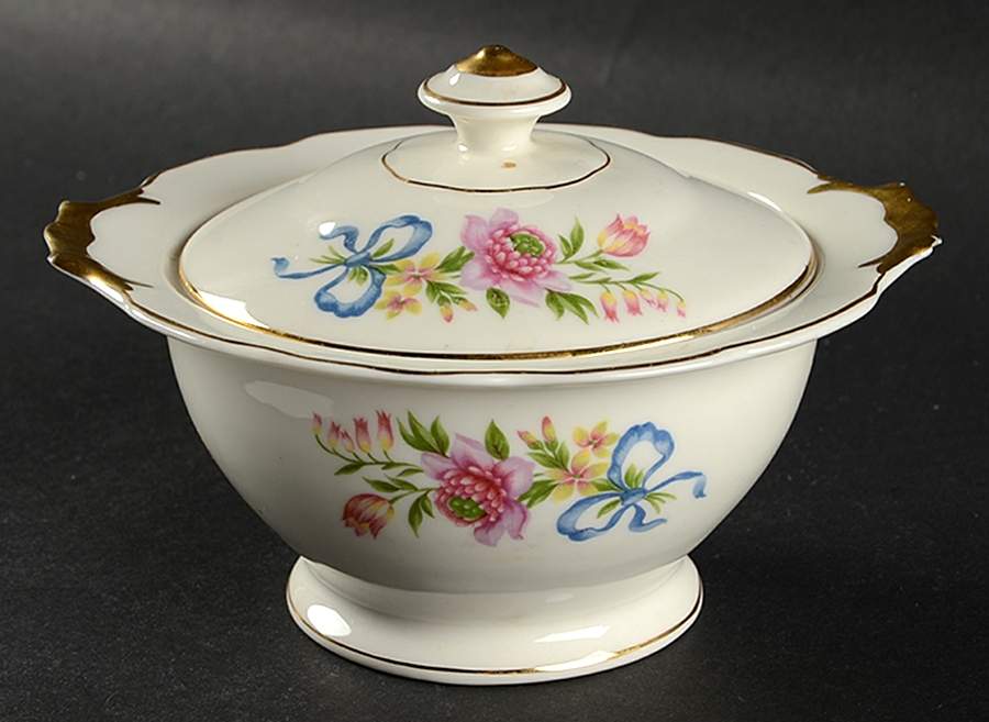 IND7 Sugar Bowl & Lid by Independence-1