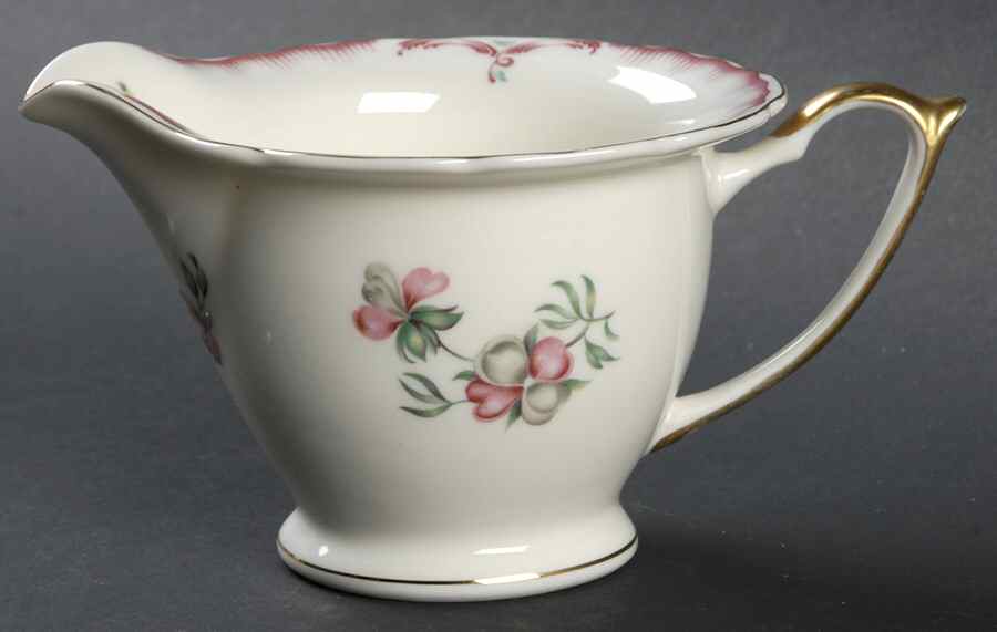 IND8 Creamer by Independence-1
