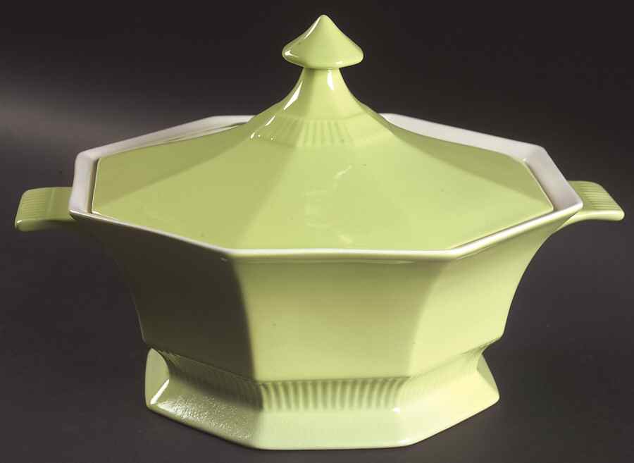 Limerick 1.5 Qt Round Covered Casserole by Independence-1