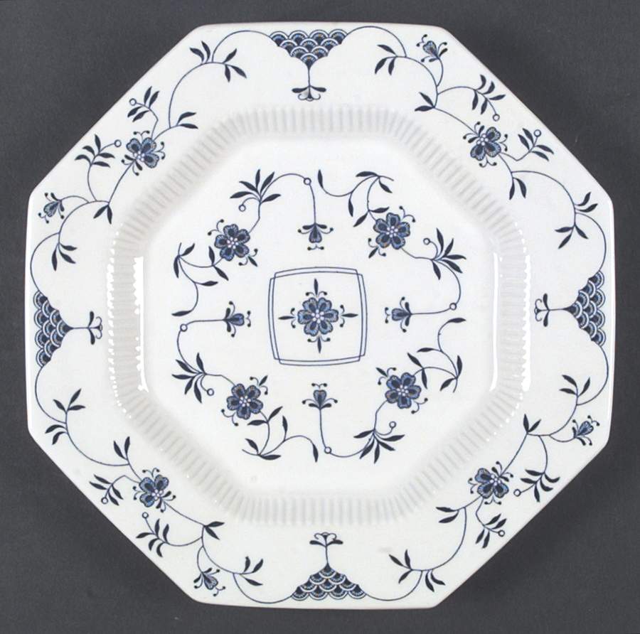 Martha's Vineyard Dinner Plate by Independence-1