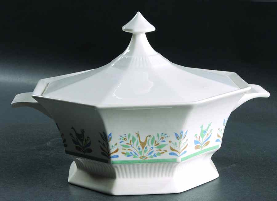 Shenandoah 1.5 Qt Round Covered Casserole by Independence-1