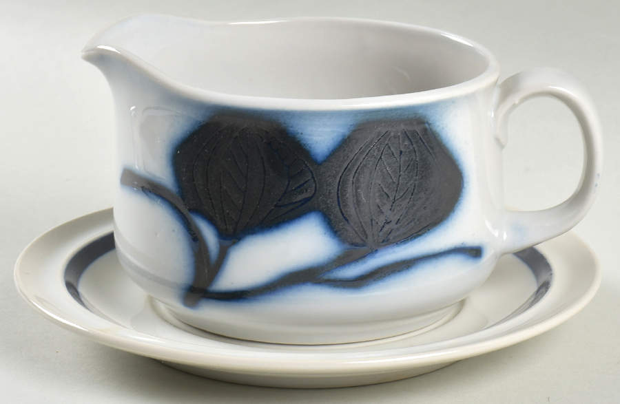 Sonora Gravy Boat & Underplate by Independence-1