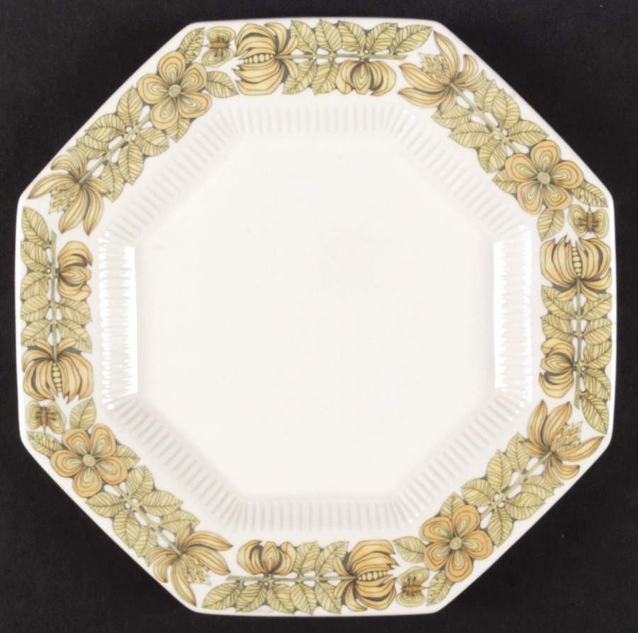 Yellow Bouquet Dinner Plate by Independence-1