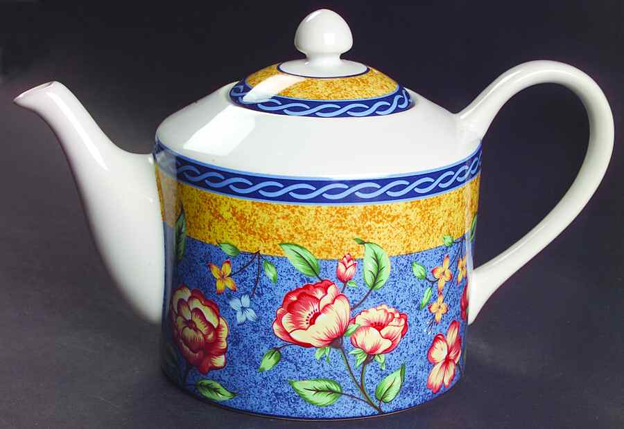 French Floral Teapot & Lid by Interiors (PTS)-1