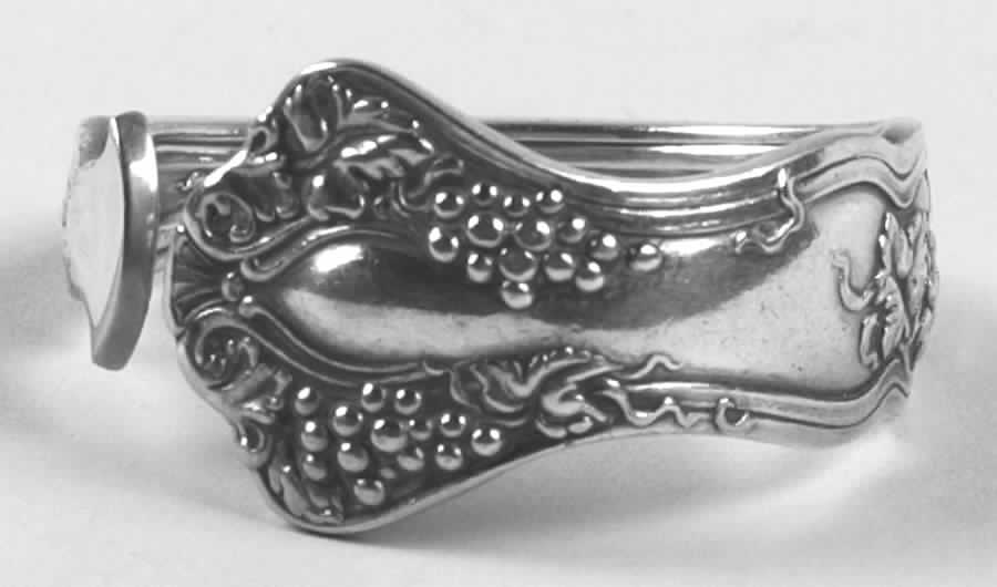 Vintage (Silverplate, 1904) Napkin Ring Large HC by International Silver-1