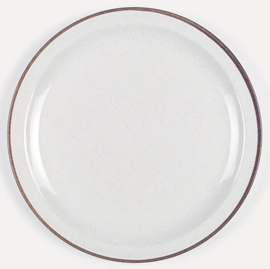 Accent Dinner Plate by International-1