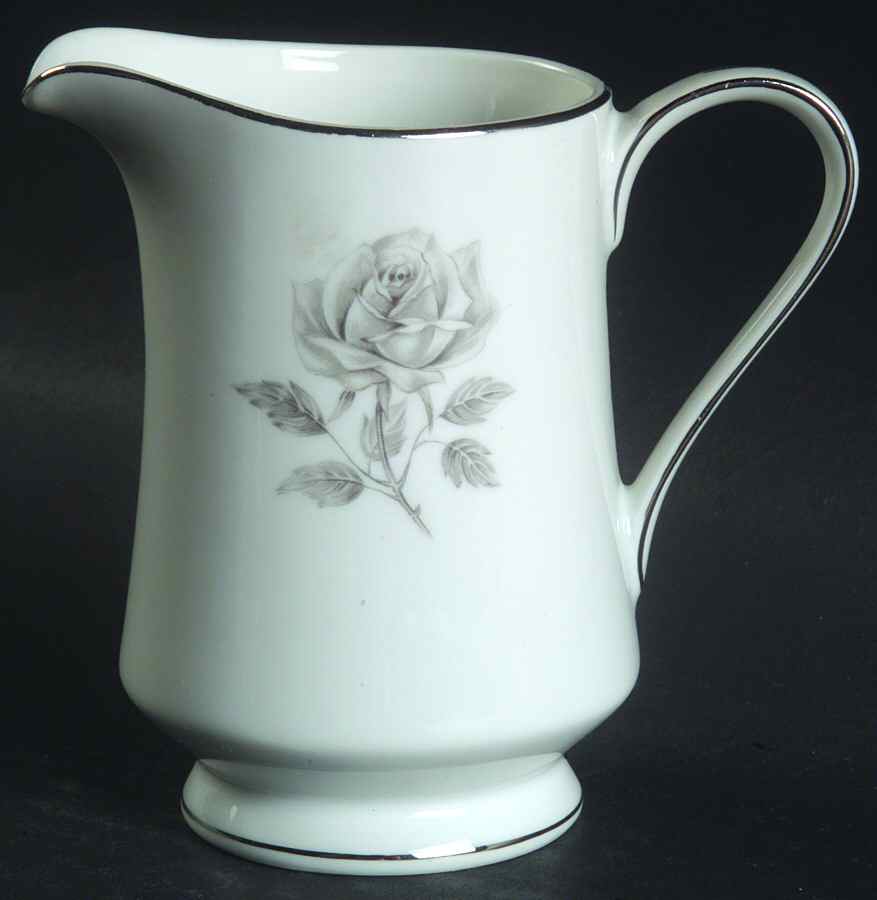 Allure Creamer by International-1