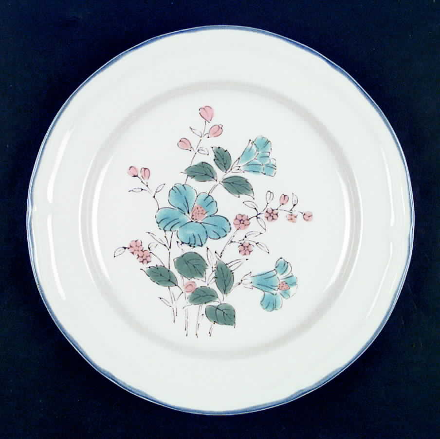 Amanda Dinner Plate by International-1