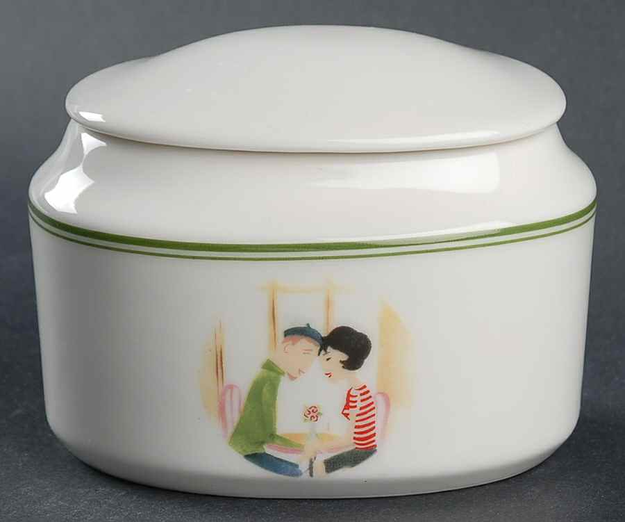 Amour Sugar Bowl & Lid by International-1
