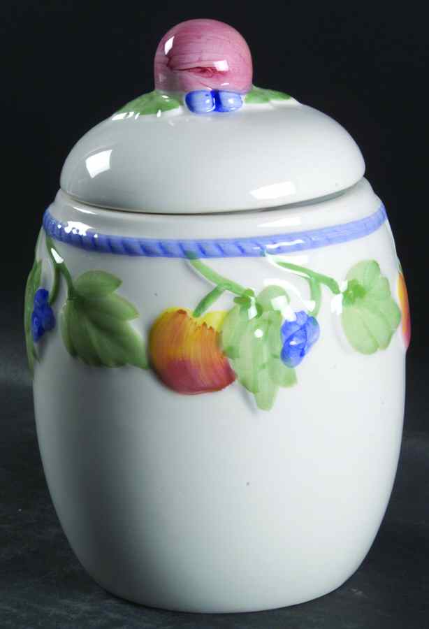 Appletime Medium Canister & Lid by International-1