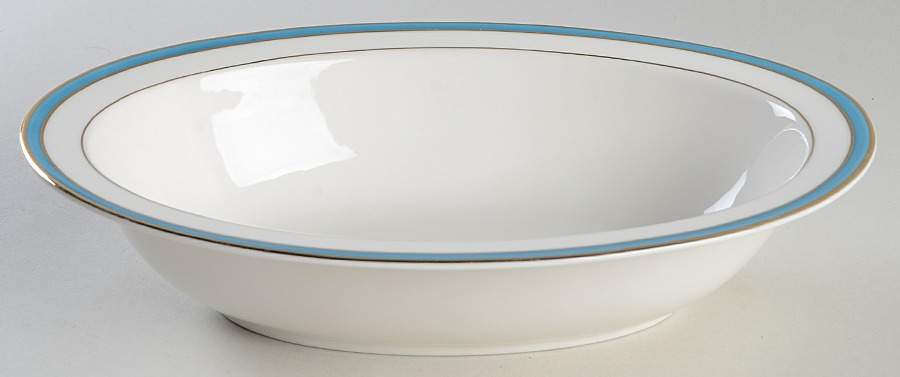 Aristocrat Parrot Blue 10" Oval Vegetable Bowl by International-1