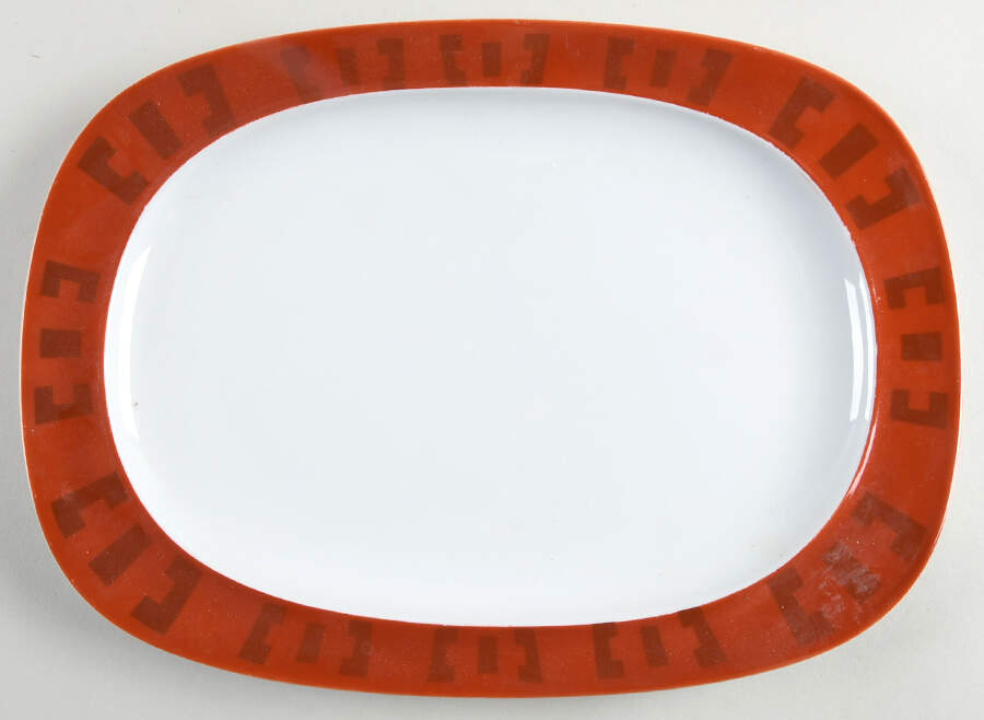 Bayberry 14" Oval Serving Platter by International-1