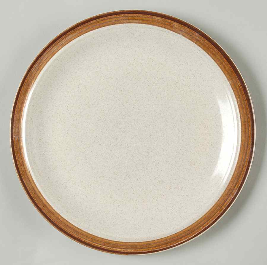 Belmont Dinner Plate by International-1