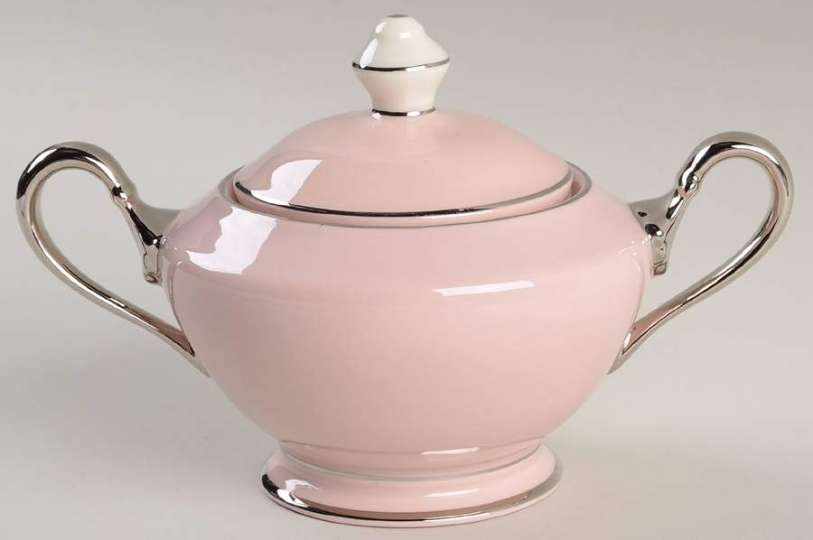 Candlelite Sugar Bowl & Lid by International-1