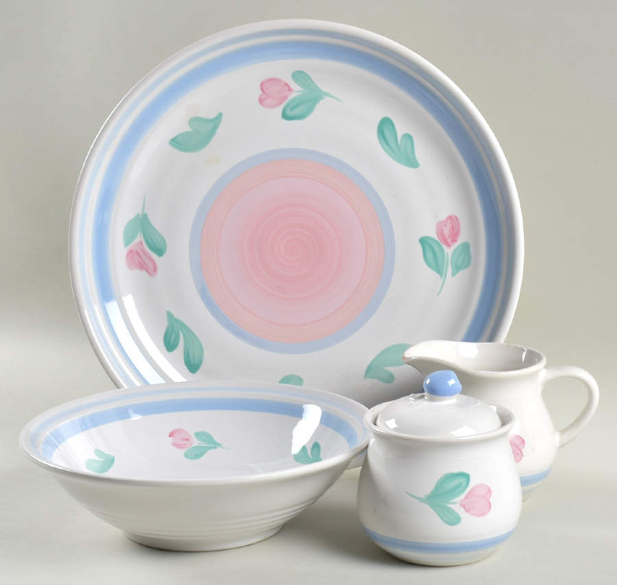 Capri 5 Piece Hostess Set by International-1