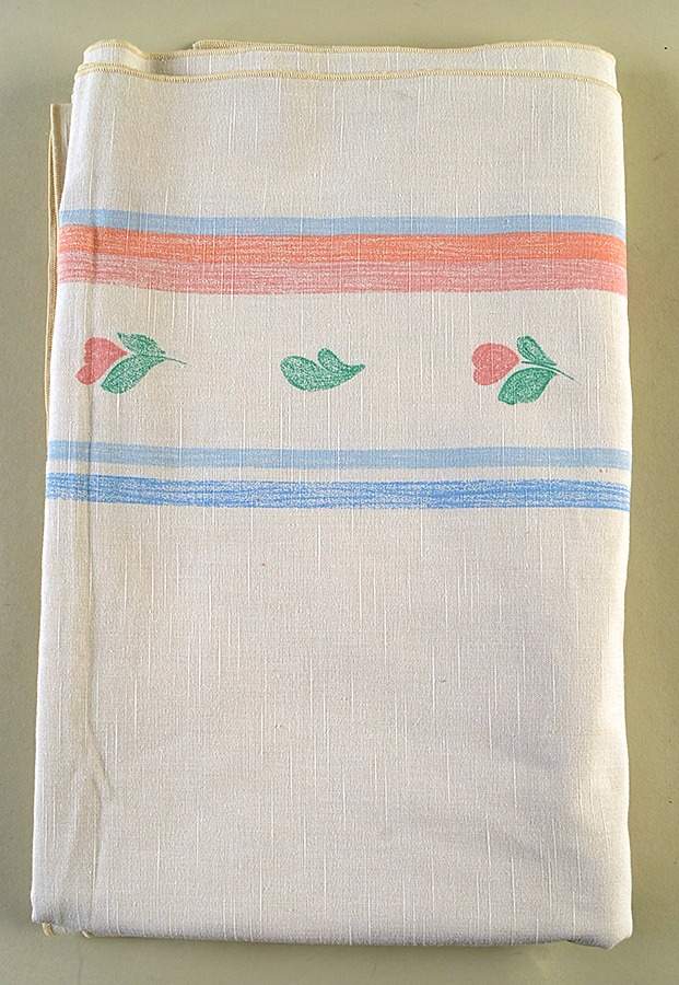 Capri 60" X 82" Rectangular Tablecloth by International-1