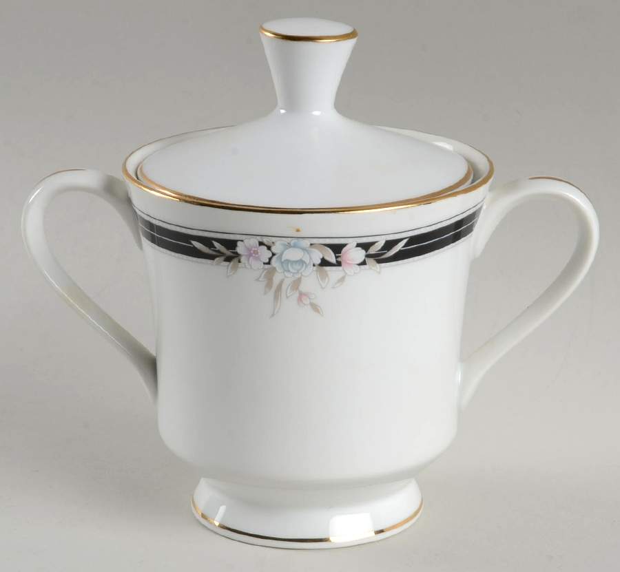 Chelsea Sugar Bowl & Lid by International-1