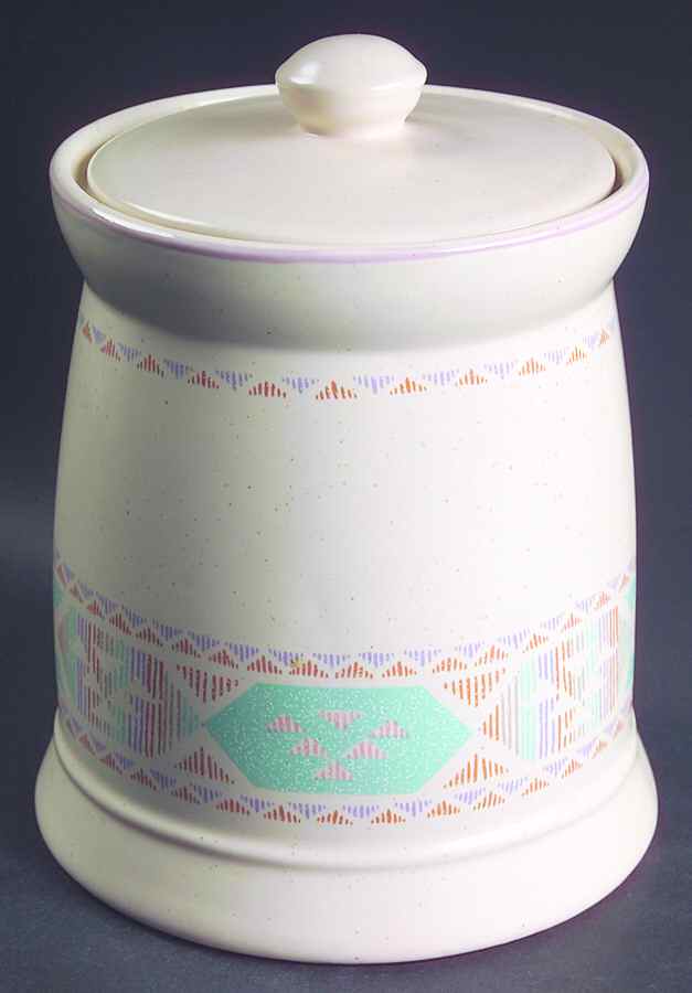 Cimarron Large Canister & Lid by International-1