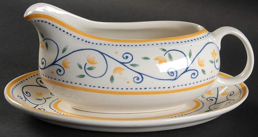 Country Dots Gravy Boat & Underplate by International-1
