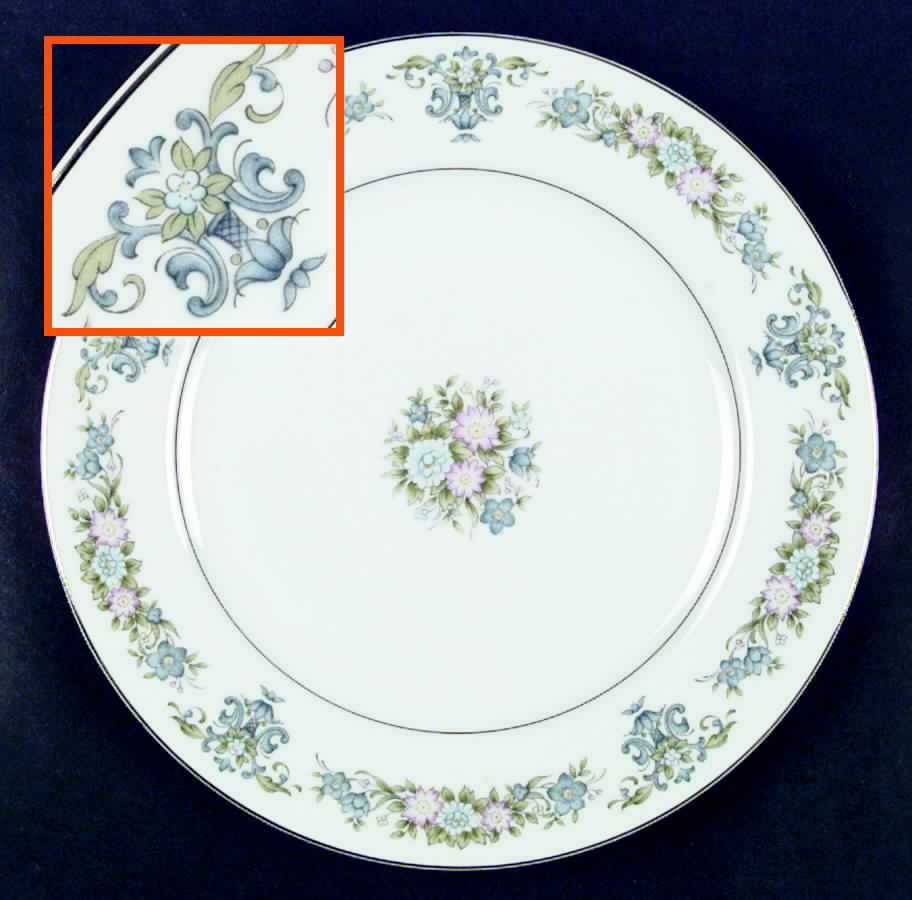 Conchetta Dinner Plate by International-1