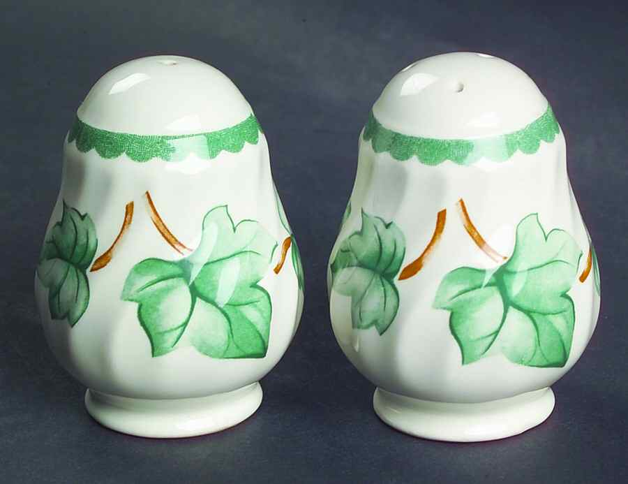Country Vine Salt & Pepper Set by International-1
