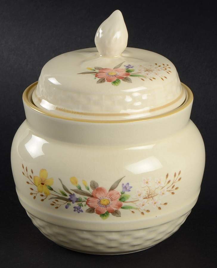 Creme De Chine Sugar Bowl & Lid by International-1
