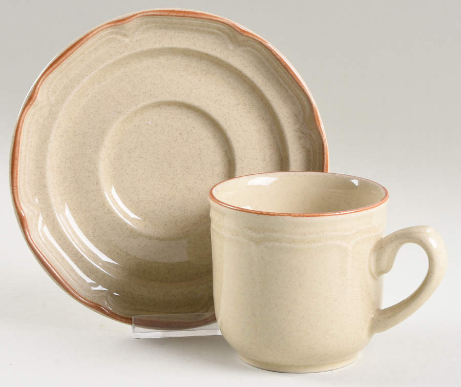 Crewel Flat Cup by International-1