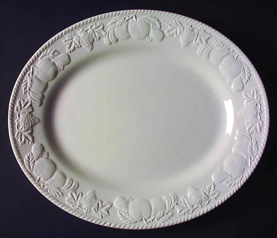 Devonshire 11" Oval Serving Platter by International-1