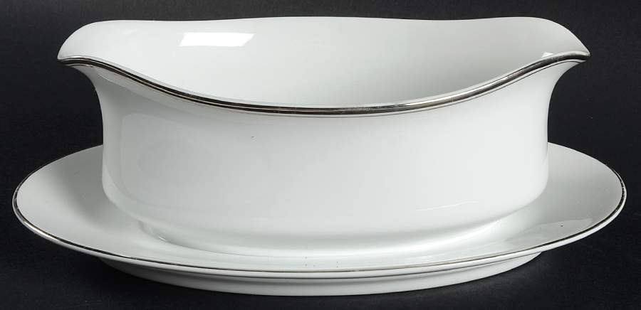 Elegance Gravy Boat with Attached Underplate by International-1