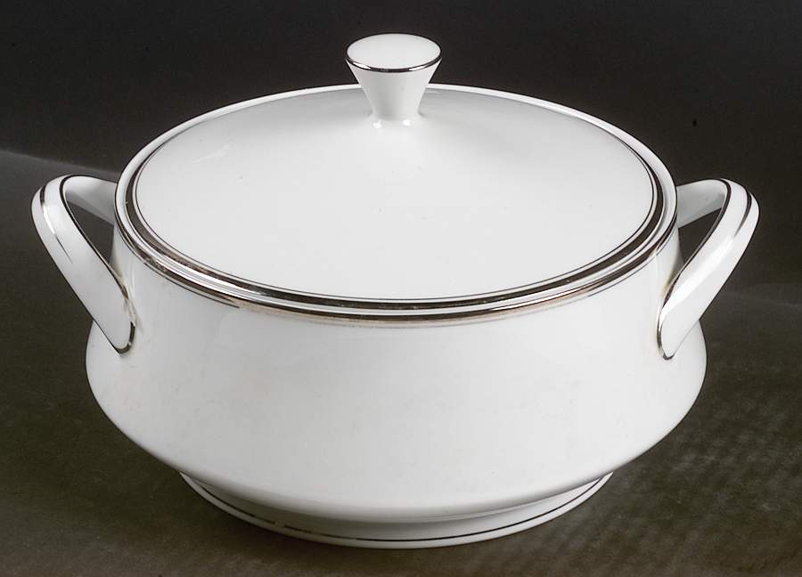 Elegance Round Covered Vegetable by International-1