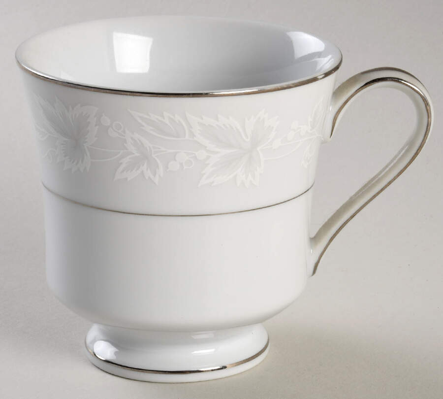 Fascination Footed Cup by International-1