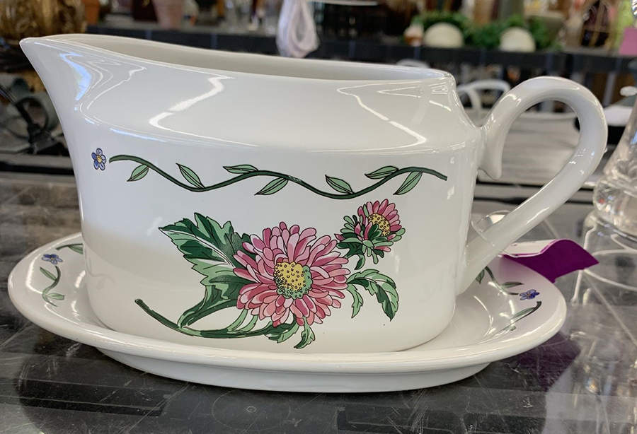 Garden Path Gravy Boat & Underplate by International-1