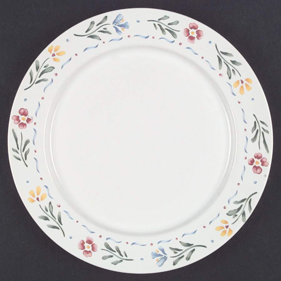 Greta (Rim, No Trim) Dinner Plate by International-1