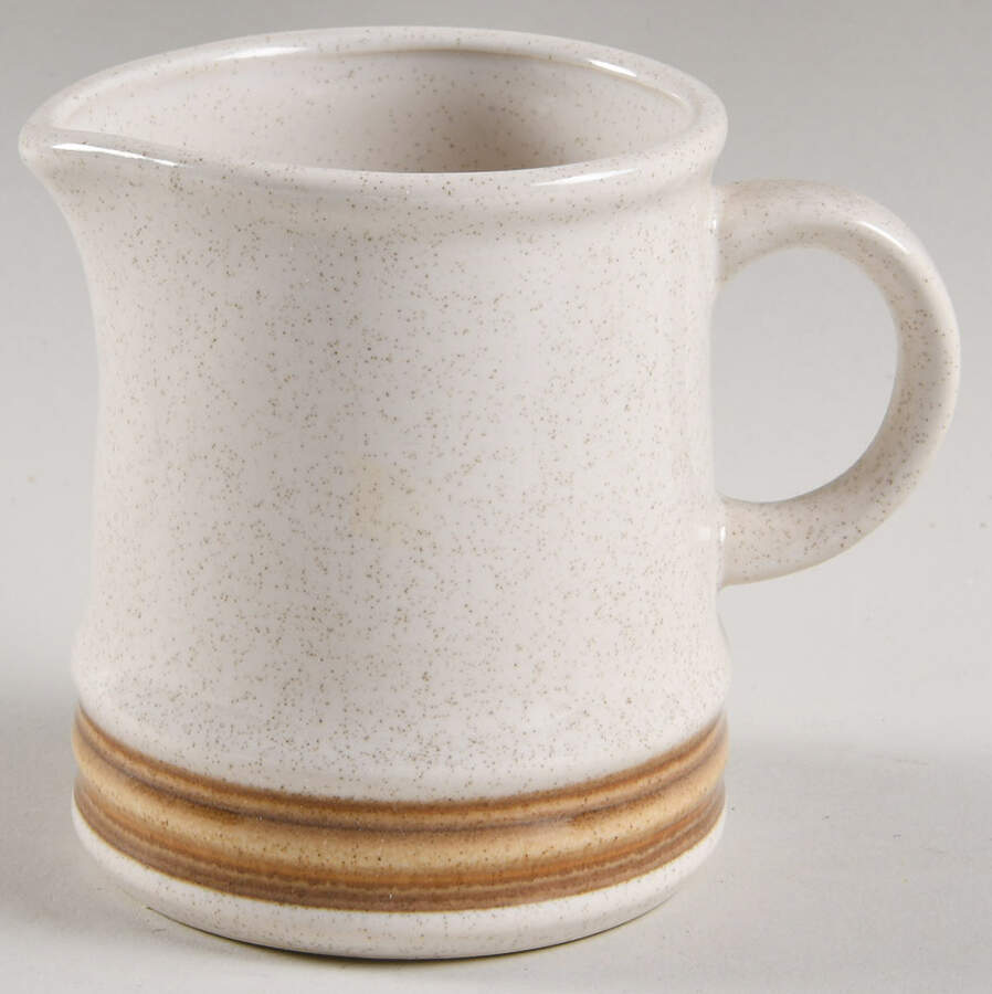 Harvest Creamer by International-1