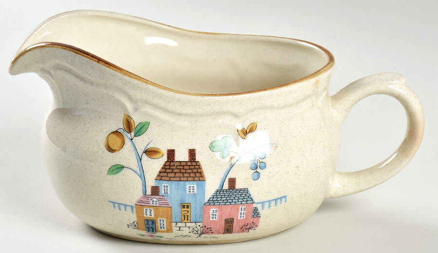 Heartland Gravy Boat by International-1