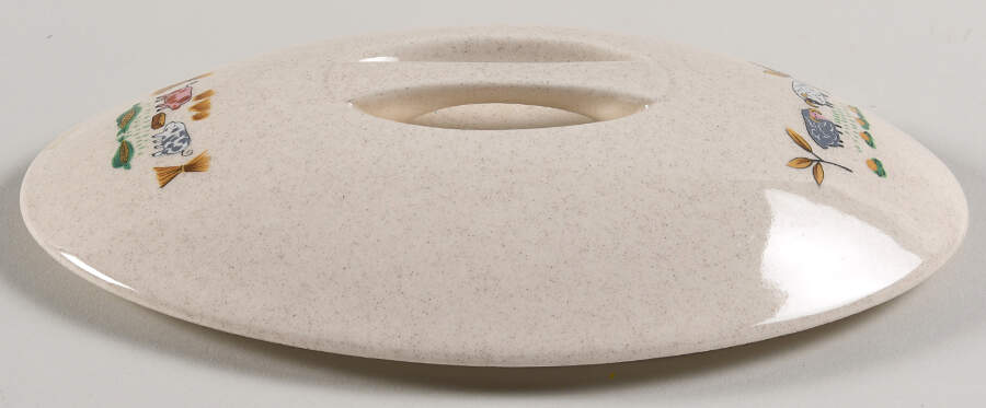Heartland Lid for 2 Quart Oval Covered Casserole by International-1