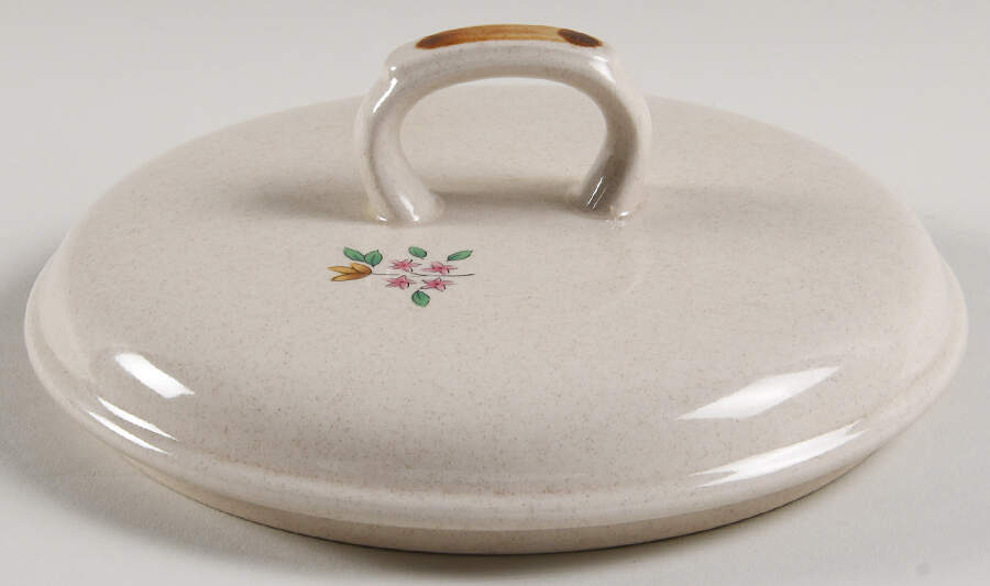 Heartland Lid for 1.5 Qt Round Casserole by International-1