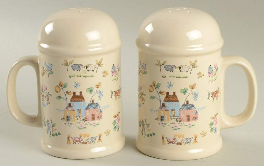 Heartland Stovetop Salt & Pepper Set by International-1