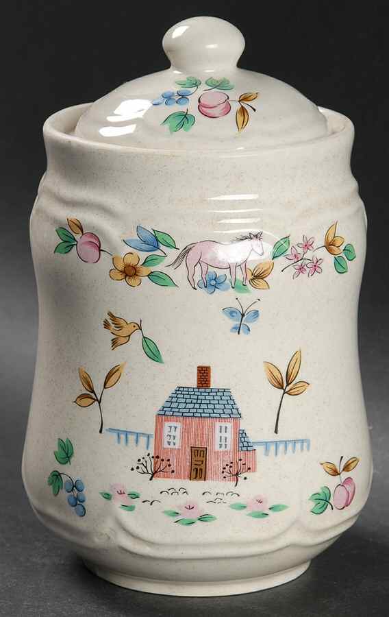 Heartland Small Canister & Lid by International-1