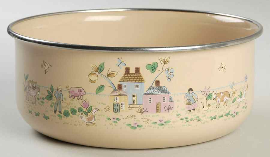 Heartland 7 1/4" Metal Bowl by International-1