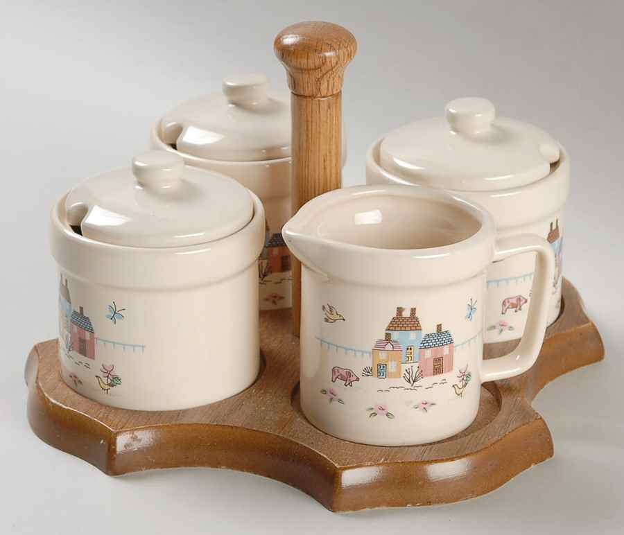 Heartland (8 Piece) Condiment Set & Wood Stand (CRM & 3 CJ) by International-1
