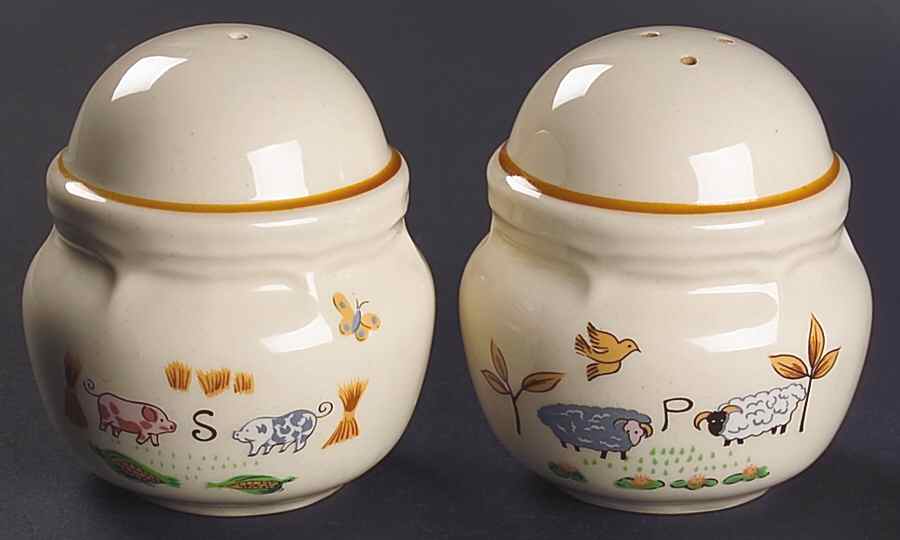 Heartland Salt & Pepper Set by International-1