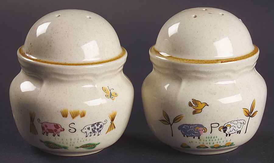 Heartland Salt & Pepper Set by International-1